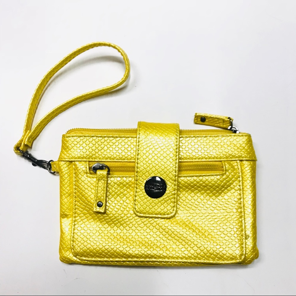 Kenneth Cole Wristlet Wallet